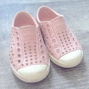 Toddler girl native shoes - Milk Pink